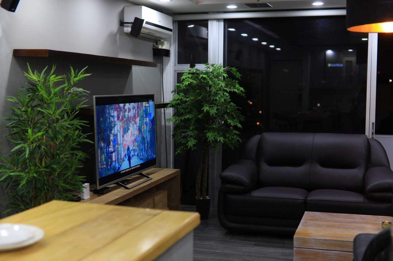 Apartamento Avenida Reforma Ciudad De Guatemala Lejlighed Eksteriør billede