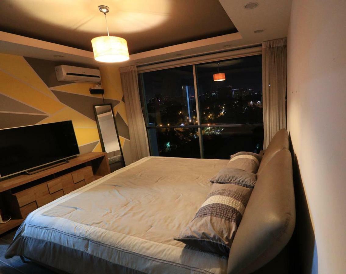 Apartamento Avenida Reforma Ciudad De Guatemala Lejlighed Eksteriør billede