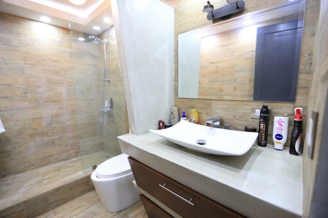 Apartamento Avenida Reforma Ciudad De Guatemala Lejlighed Eksteriør billede
