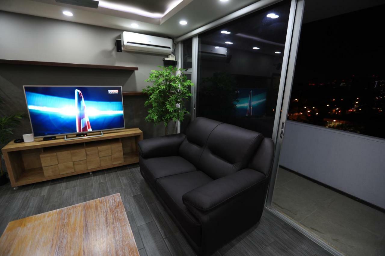 Apartamento Avenida Reforma Ciudad De Guatemala Lejlighed Eksteriør billede
